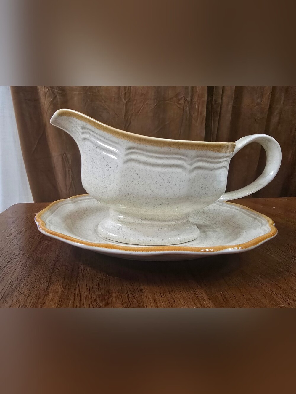 Mikasa Speckled Cream Gravy Boat with Brown Rim and Underplate